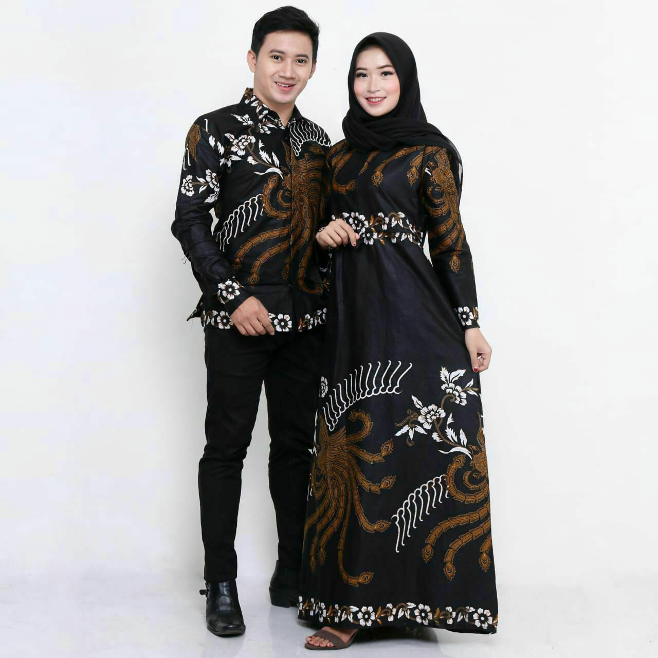8 Model Gamis Batik Pesta yang Modern dan Elegan