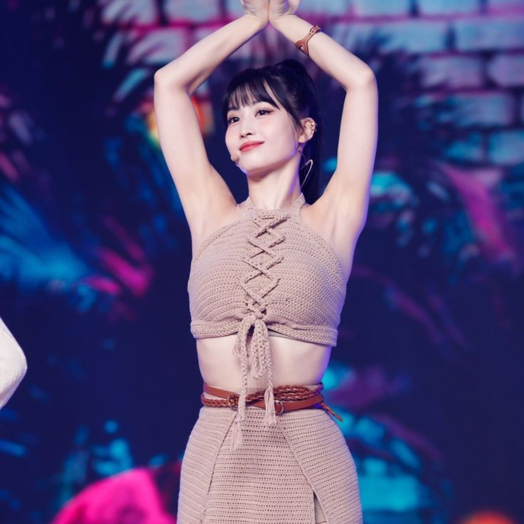Penampilan Main Dancer Idol Korea di Panggung yang Bikin Terpana