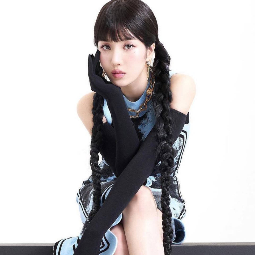 Penampilan Feminin Kwon Eun Bi dengan Rambut Panjang