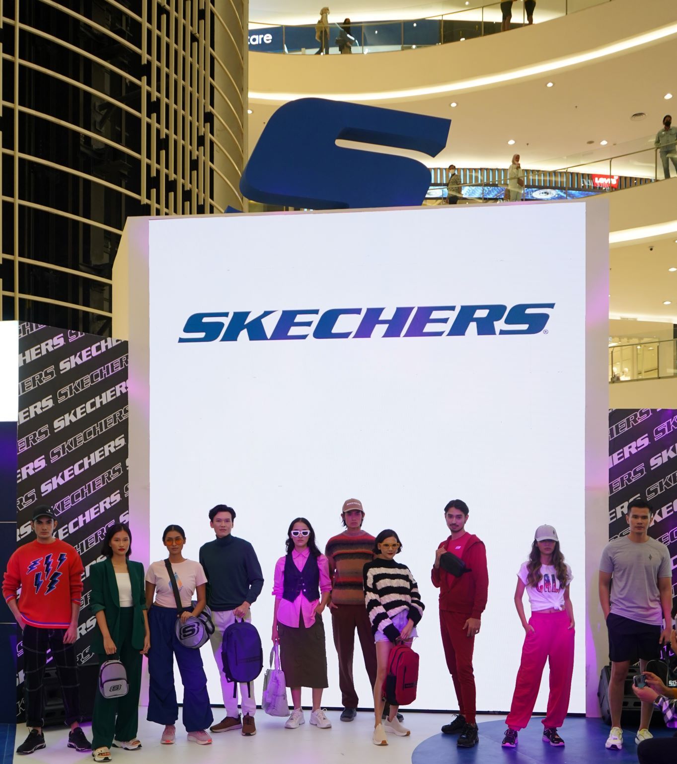 Skechers Gelar Skechers World of Comfort untuk Para Penggemar Sepatu