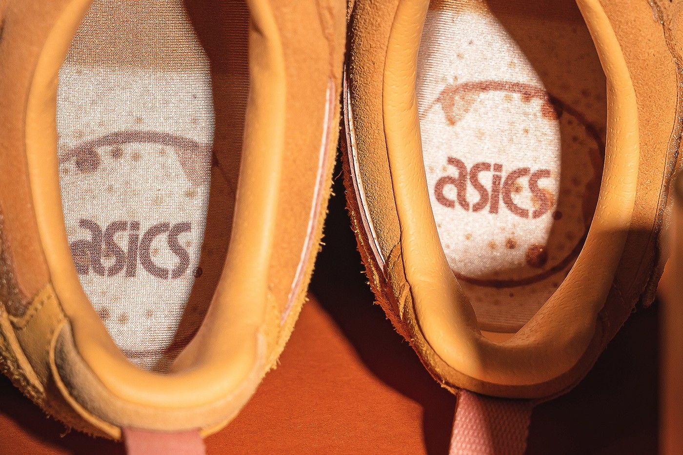 ASICS Rilis Sneaker yang Terinspirasi dari 'Teh Tarik'!