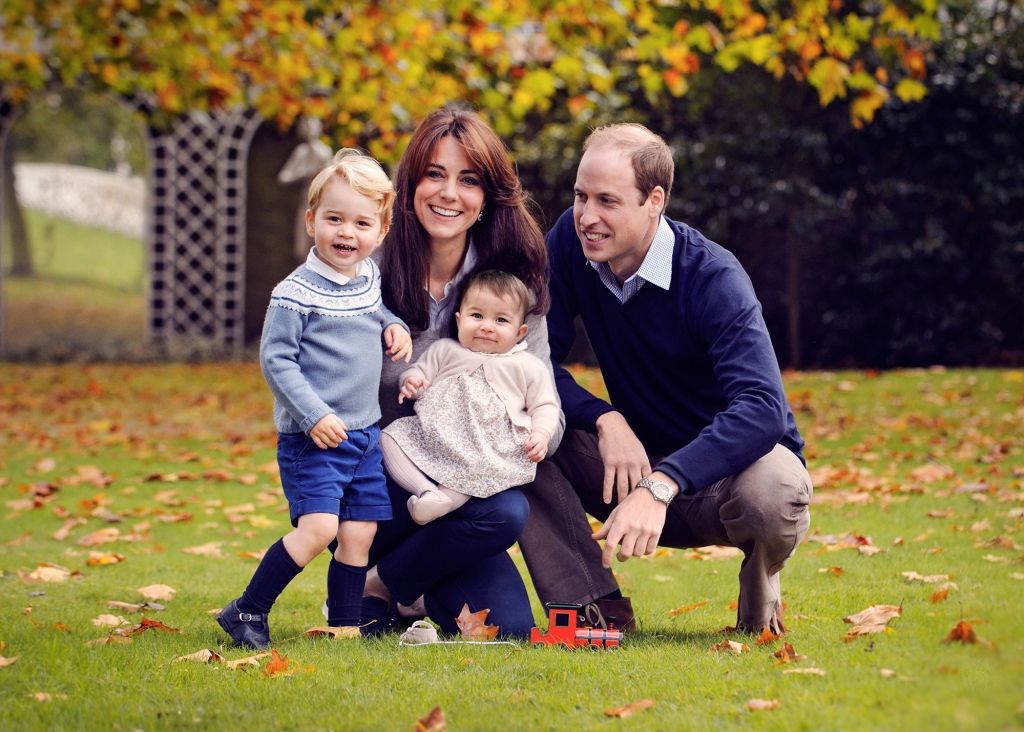 Deretan Potret Kartu Natal Keluarga Kate Middleton dari Tahun ke Tahun