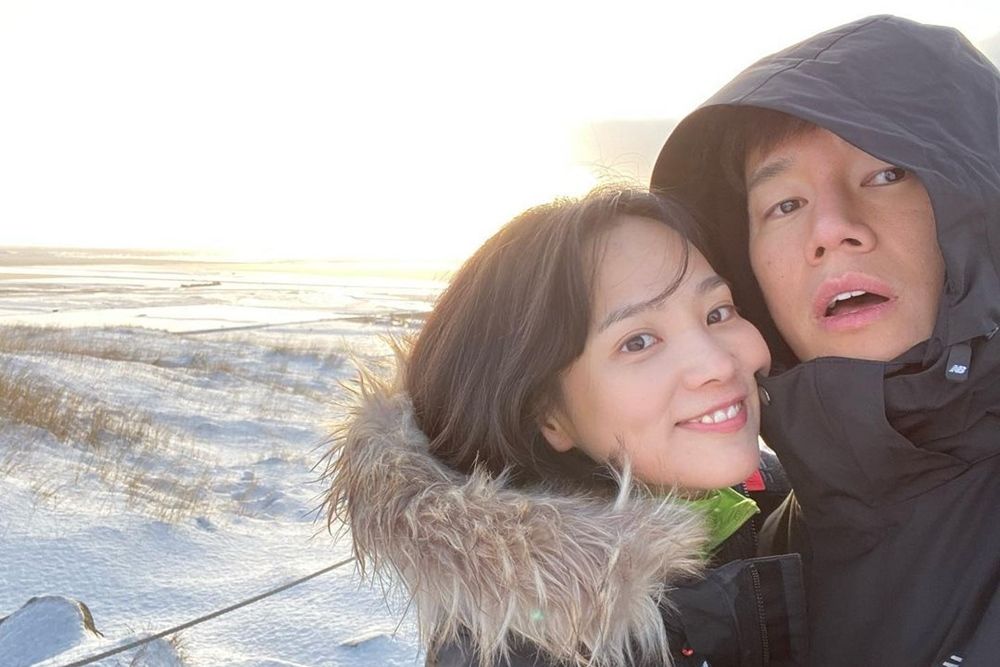 Kisah Cinta Kim Moo Yeol dan Yoon Seung Ah, Akan Sambut Anak Pertama!